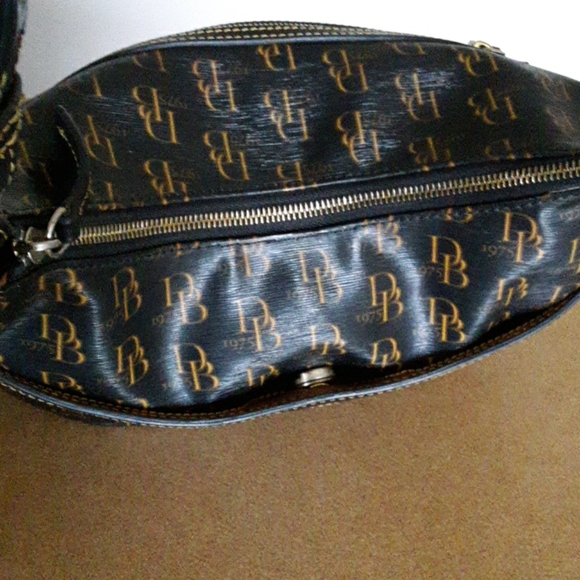 Dooney and Bourke Florentine Vachetta Leather bag-PRICE DROPPED - Picture 10 of 16